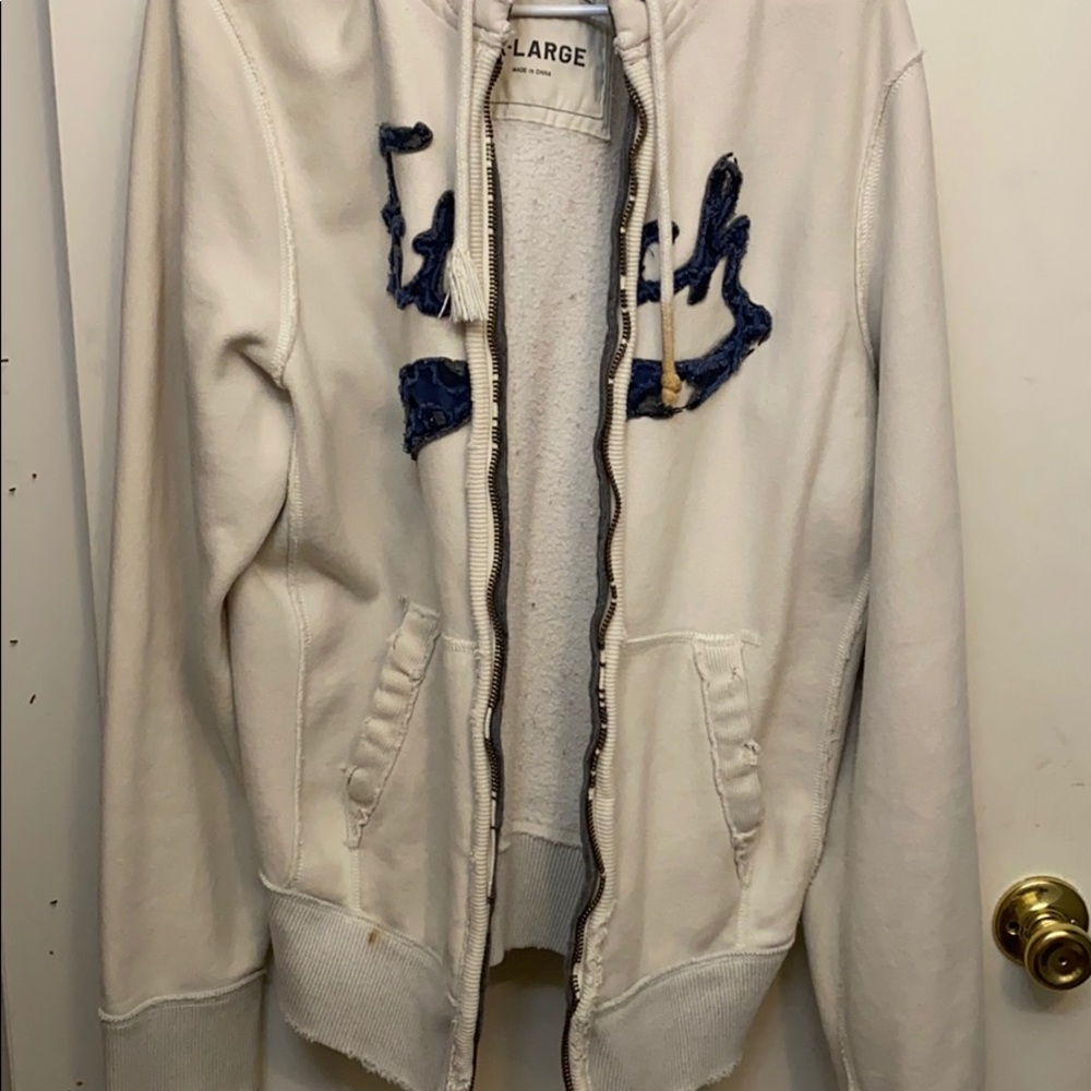 Distressed Abercrombie men’s sweater